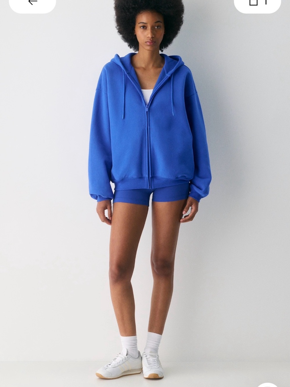 Aritzia zip up
